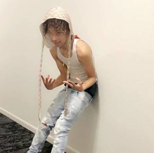 Meet your Posher, Ty